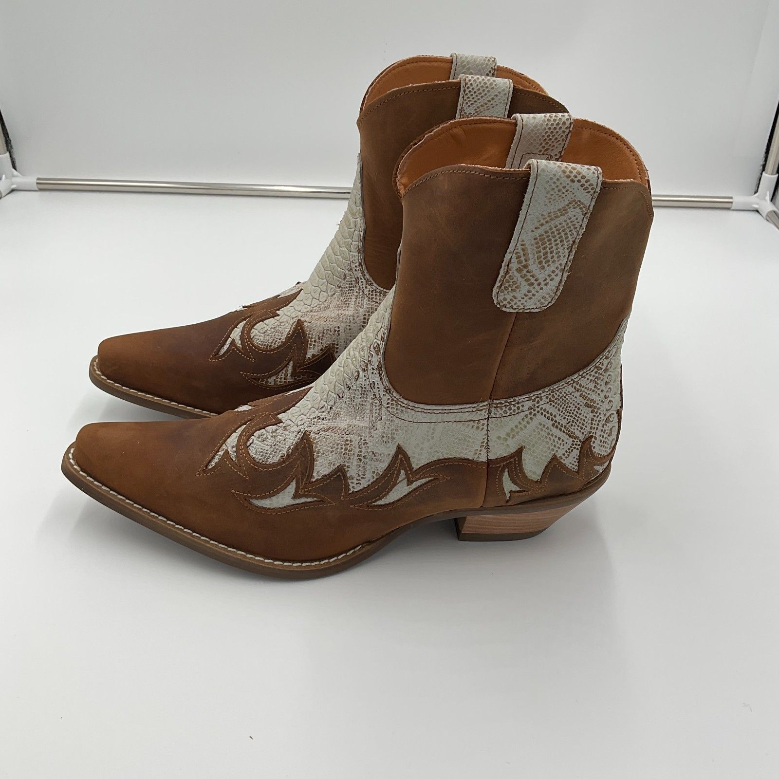 Dingo Womens Cobra Kiss Western Cowgirl Snakeskin Boots Size 11 Leather Ankle